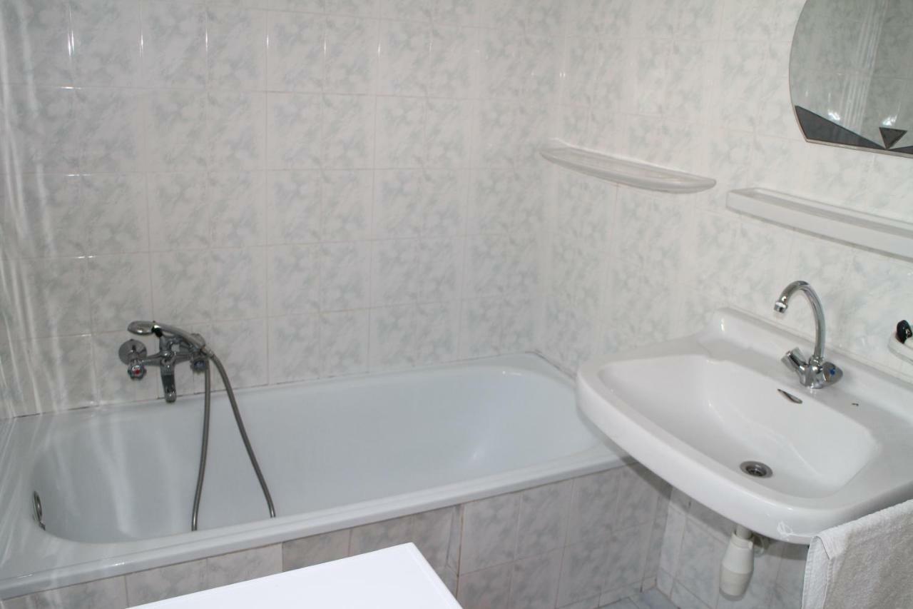 Villa Evelin Nyaralohaz Siófok Exterior foto