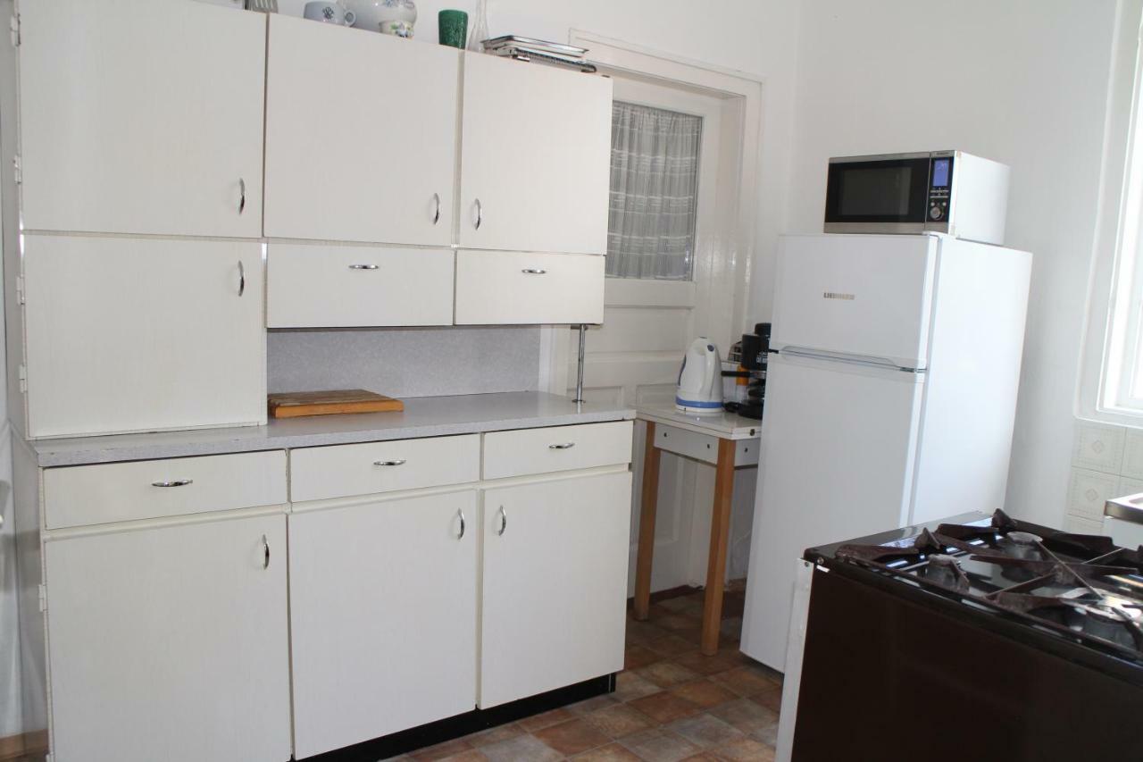 Villa Evelin Nyaralohaz Siófok Exterior foto